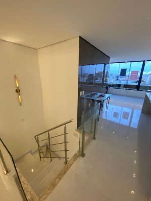 Cobertura com 184m², 4 dormitórios no bairro Boa Vista em Porto Alegre para Alugar