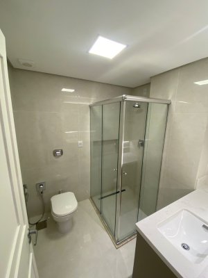 Cobertura com 184m², 4 dormitórios no bairro Boa Vista em Porto Alegre para Alugar