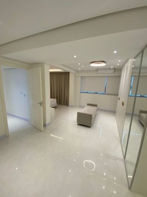 Cobertura com 184m², 4 dormitórios no bairro Boa Vista em Porto Alegre para Alugar