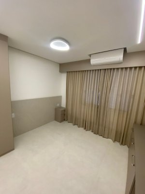 Cobertura com 184m², 4 dormitórios no bairro Boa Vista em Porto Alegre para Alugar