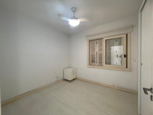Apartamento com 125m², 3 dormitórios no bairro Moinhos de Vento em Porto Alegre para Alugar