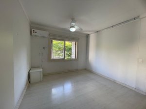 Apartamento com 125m², 3 dormitórios no bairro Moinhos de Vento em Porto Alegre para Alugar