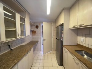 Apartamento com 125m², 3 dormitórios no bairro Moinhos de Vento em Porto Alegre para Alugar