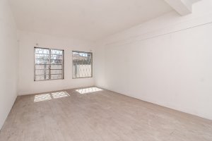 Loja com 320m² no bairro São João em Porto Alegre para Alugar