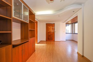 Apartamento com 92m², 3 dormitórios no bairro Petrópolis em Porto Alegre para Alugar