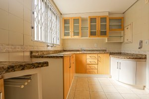 Apartamento com 92m², 3 dormitórios no bairro Petrópolis em Porto Alegre para Alugar