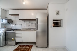 Apartamento com 71m², 2 dormitórios no bairro Petrópolis em Porto Alegre para Alugar