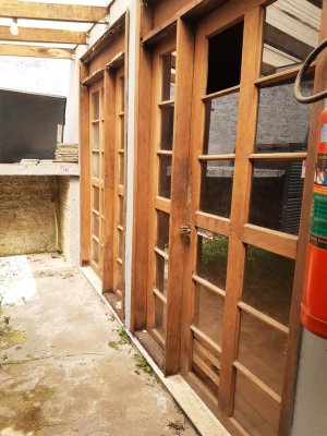 Casa comercial com 300m² no bairro Petrópolis em Porto Alegre para Alugar