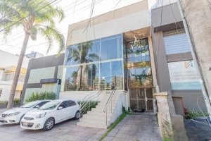 Loja com 320m² no bairro Rio Branco em Porto Alegre para Alugar