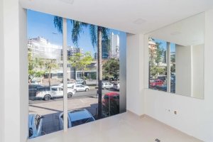 Loja com 320m² no bairro Rio Branco em Porto Alegre para Alugar