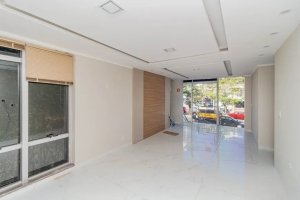 Loja com 320m² no bairro Rio Branco em Porto Alegre para Alugar