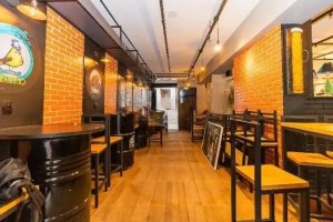 Loja com 405m² no bairro Auxiliadora em Porto Alegre para Alugar