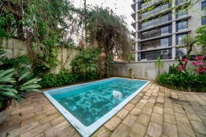 Casa com 260m², 3 dormitórios no bairro Petrópolis em Porto Alegre para Alugar