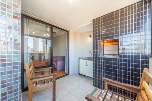 Apartamento com 75m², 2 dormitórios no bairro Petrópolis em Porto Alegre para Alugar