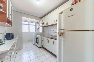 Apartamento com 75m², 2 dormitórios no bairro Petrópolis em Porto Alegre para Alugar