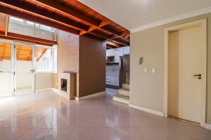 Apartamento com 68m², 2 dormitórios no bairro Rio Branco em Porto Alegre para Alugar