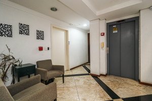 Apartamento com 68m², 2 dormitórios no bairro Rio Branco em Porto Alegre para Alugar