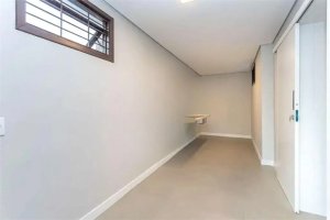 Casa comercial com 349m² no bairro São João em Porto Alegre para Alugar