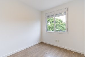 Apartamento com 65m², 3 dormitórios no bairro Petrópolis em Porto Alegre para Alugar