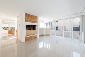 Cobertura com 342m², 3 dormitórios no bairro Petrópolis em Porto Alegre para Alugar