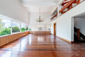 Cobertura com 342m², 3 dormitórios no bairro Petrópolis em Porto Alegre para Alugar