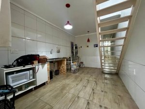 Casa com 140m², 3 dormitórios no bairro São Geraldo em Porto Alegre para Alugar