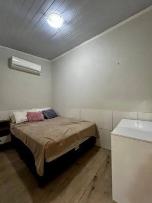 Casa com 140m², 3 dormitórios no bairro São Geraldo em Porto Alegre para Alugar