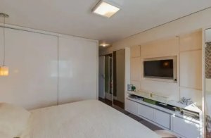 Casa com 305m², 2 dormitórios no bairro Jardim Lindóia em Porto Alegre para Alugar