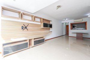 Apartamento com 121m², 3 dormitórios no bairro Petrópolis em Porto Alegre para Alugar