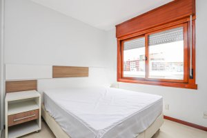 Apartamento com 121m², 3 dormitórios no bairro Petrópolis em Porto Alegre para Alugar