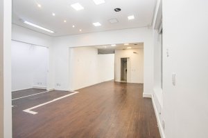 Loja com 110m² no bairro Petrópolis em Porto Alegre para Alugar