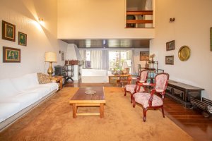 Casa com 433m², 4 dormitórios no bairro Petrópolis em Porto Alegre para Alugar