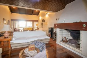 Casa com 433m², 4 dormitórios no bairro Petrópolis em Porto Alegre para Alugar