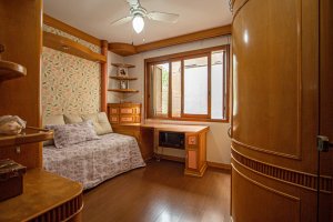 Apartamento com 280m², 5 dormitórios no bairro Petrópolis em Porto Alegre para Alugar