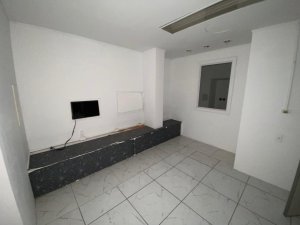 Loja com 77m² no bairro Independência em Porto Alegre para Alugar