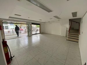 Loja com 77m² no bairro Independência em Porto Alegre para Alugar