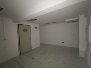 Loja com 77m² no bairro Independência em Porto Alegre para Alugar