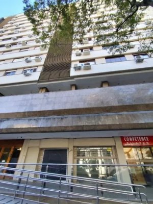 Loja com 77m² no bairro Independência em Porto Alegre para Alugar
