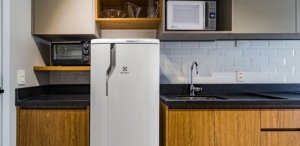 Apartamento com 48m², 1 dormitório no bairro Moinhos de Vento em Porto Alegre para Alugar