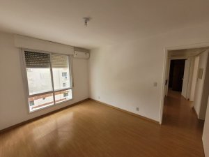 Apartamento com 110m², 3 dormitórios no bairro Rio Branco em Porto Alegre para Alugar