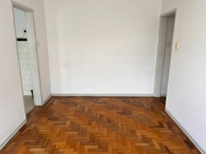 Apartamento com 70m², 2 dormitórios no bairro Centro Histórico em Porto Alegre para Alugar