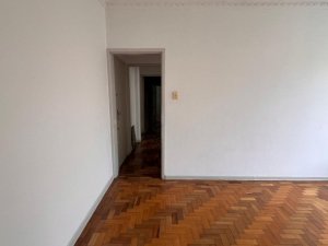 Apartamento com 70m², 2 dormitórios no bairro Centro Histórico em Porto Alegre para Alugar