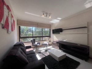Apartamento com 111m², 1 dormitório no bairro Petrópolis em Porto Alegre para Alugar