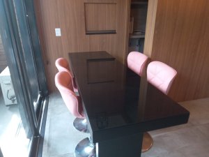 Apartamento com 70m², 2 dormitórios no bairro Mont Serrat em Porto Alegre para Alugar