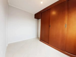 Apartamento com 110m², 3 dormitórios no bairro Petrópolis em Porto Alegre para Alugar