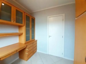 Apartamento com 110m², 3 dormitórios no bairro Petrópolis em Porto Alegre para Alugar