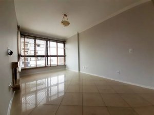 Apartamento com 110m², 3 dormitórios no bairro Petrópolis em Porto Alegre para Alugar