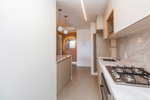 Apartamento com 93m², 3 dormitórios no bairro Passo da Areia em Porto Alegre para Alugar