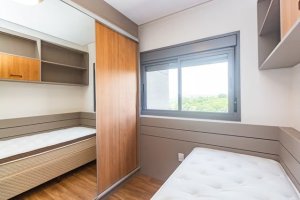 Apartamento com 93m², 3 dormitórios no bairro Passo da Areia em Porto Alegre para Alugar