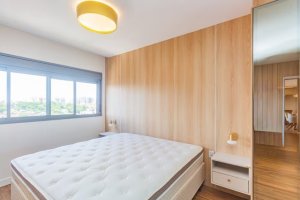 Apartamento com 93m², 3 dormitórios no bairro Passo da Areia em Porto Alegre para Alugar